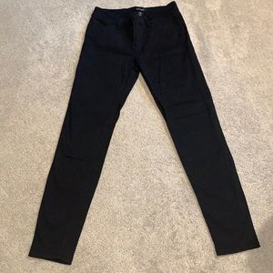 Black skinny jeans